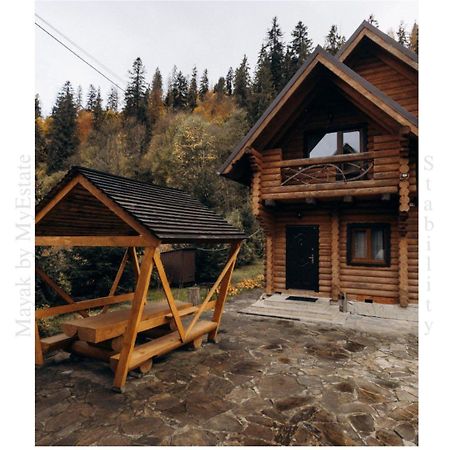 Mayak Chalet Resort Микуличин Экстерьер фото